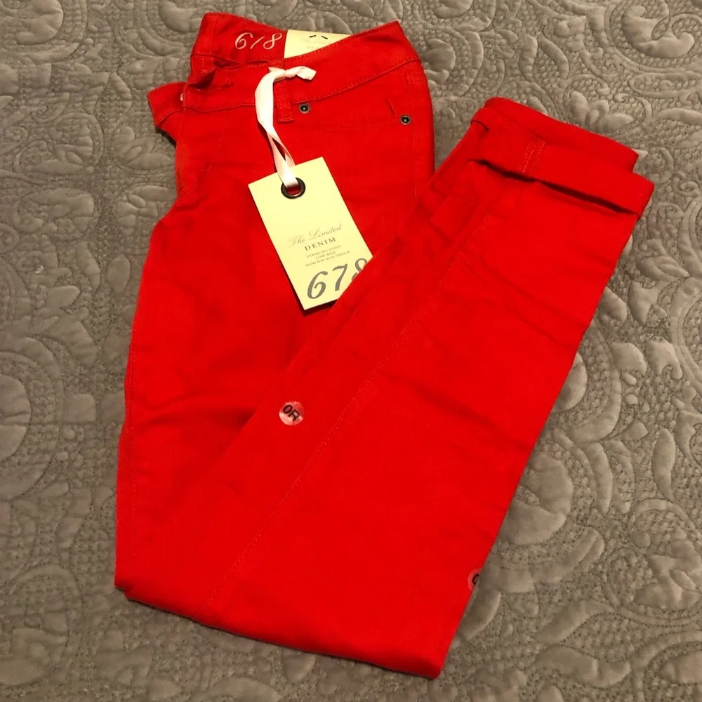 The limited red jeans - Picture 1 of 2